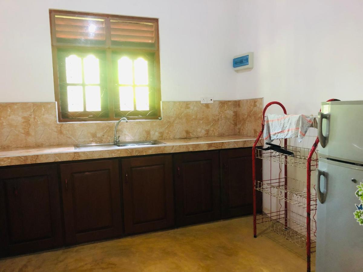 Jungle View Guesthouse Unawatuna Zewnętrze zdjęcie
